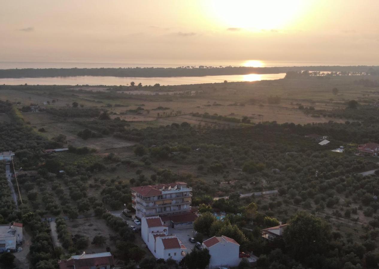 Kaiafas Lake Hotel Zaháro Kültér fotó