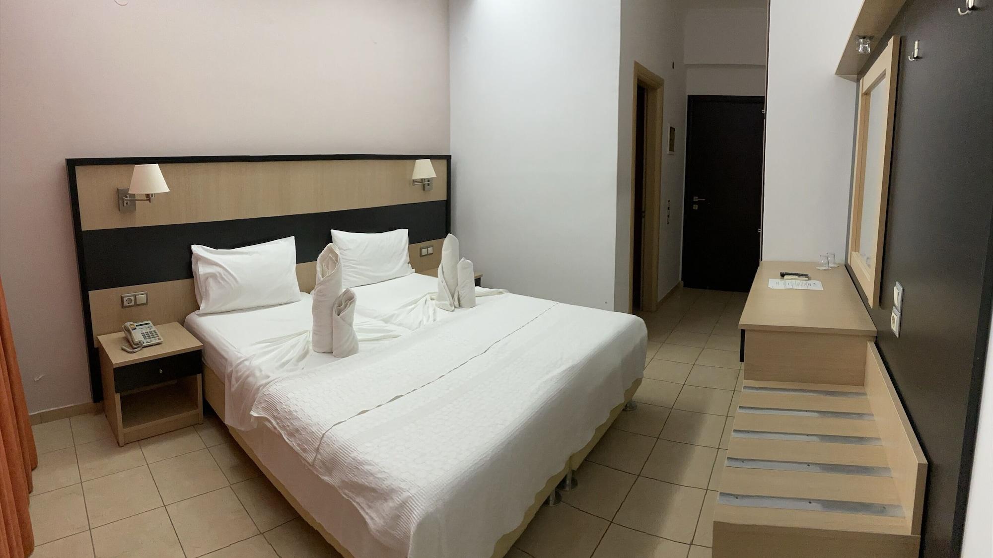Kaiafas Lake Hotel Zaháro Kültér fotó