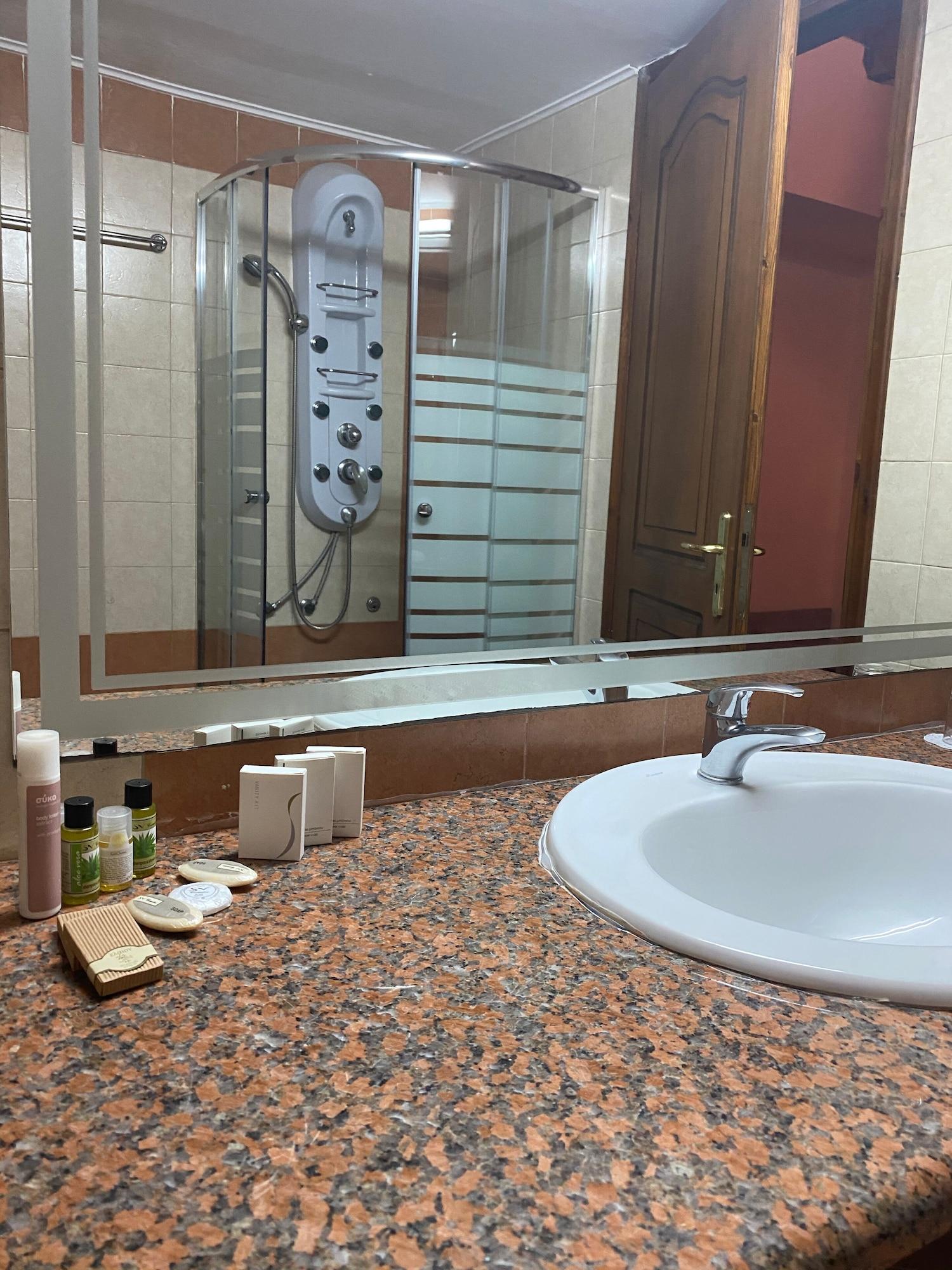 Kaiafas Lake Hotel Zaháro Kültér fotó