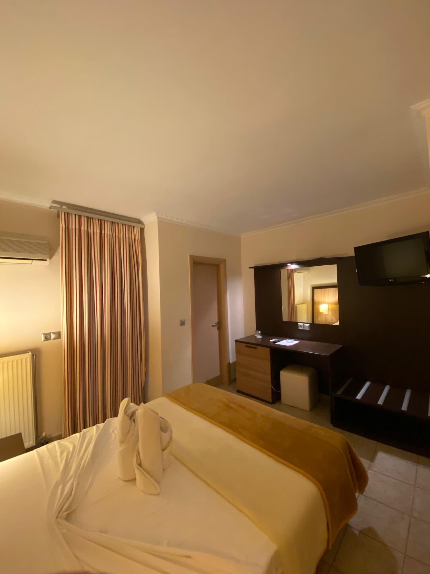 Kaiafas Lake Hotel Zaháro Kültér fotó