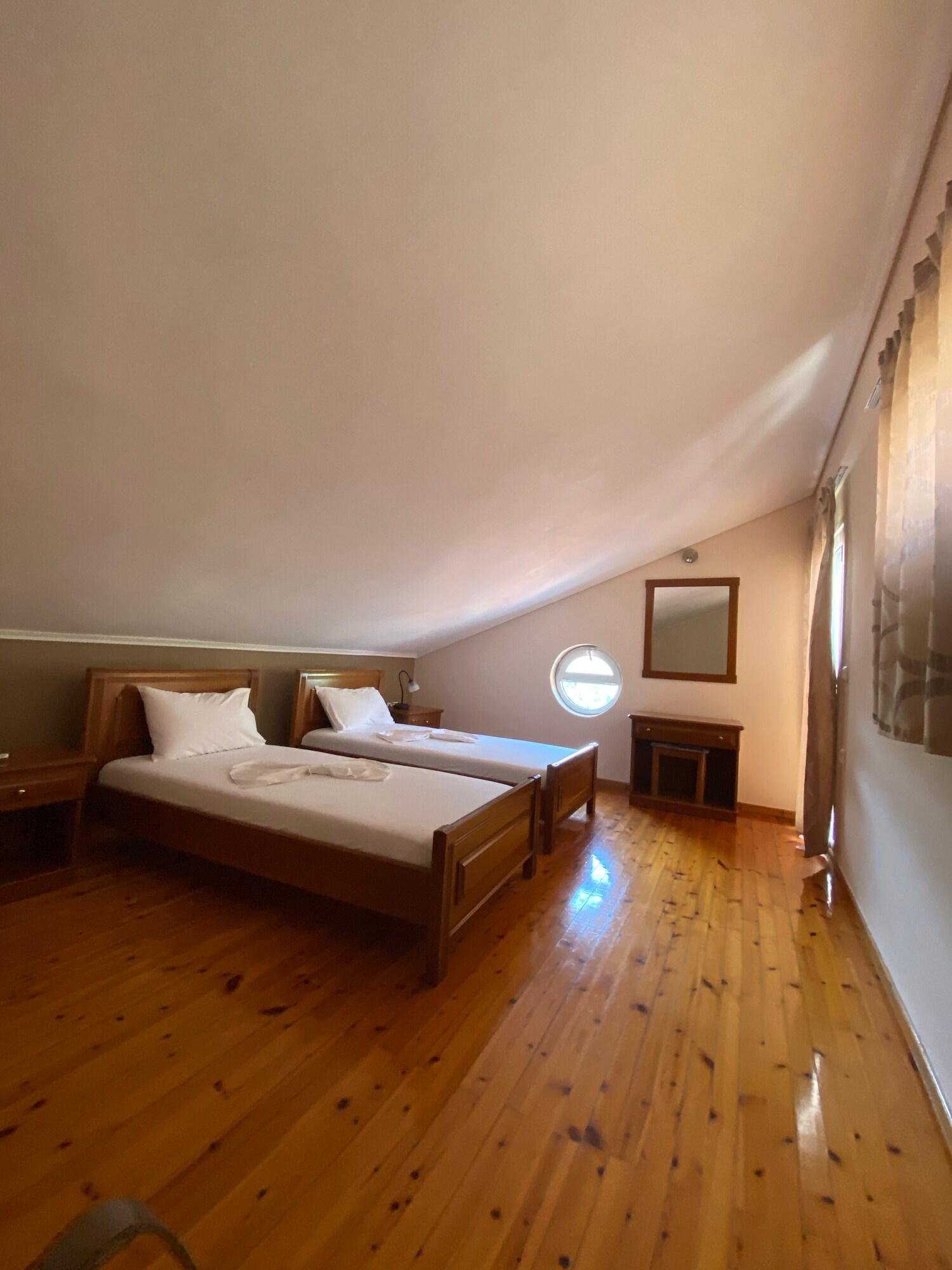 Kaiafas Lake Hotel Zaháro Kültér fotó